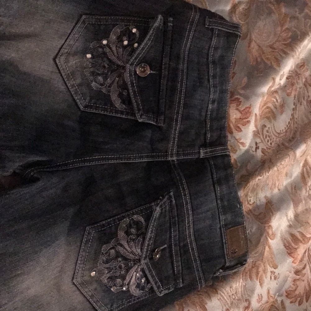 Capris - Picture 3 of 3